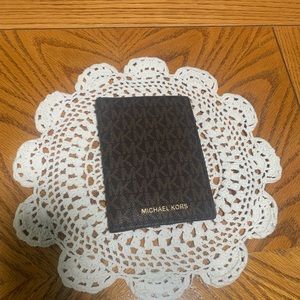 Brand new Michael Kors Jet Set Travel Passport Cover